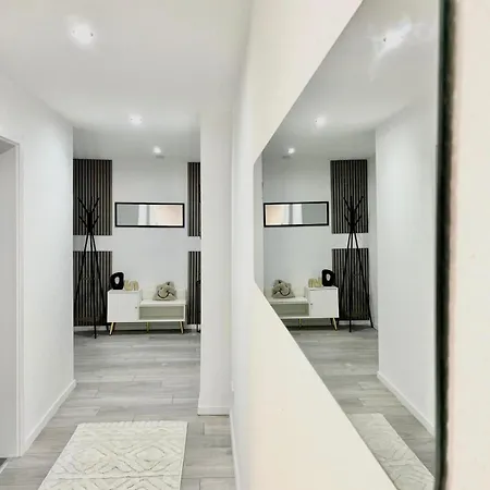 Sonnenglanz Auf Der Vierten شقة *